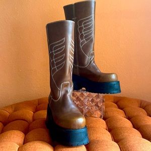 London Underground ,destroy like platform brown boots size 8.5 to 9